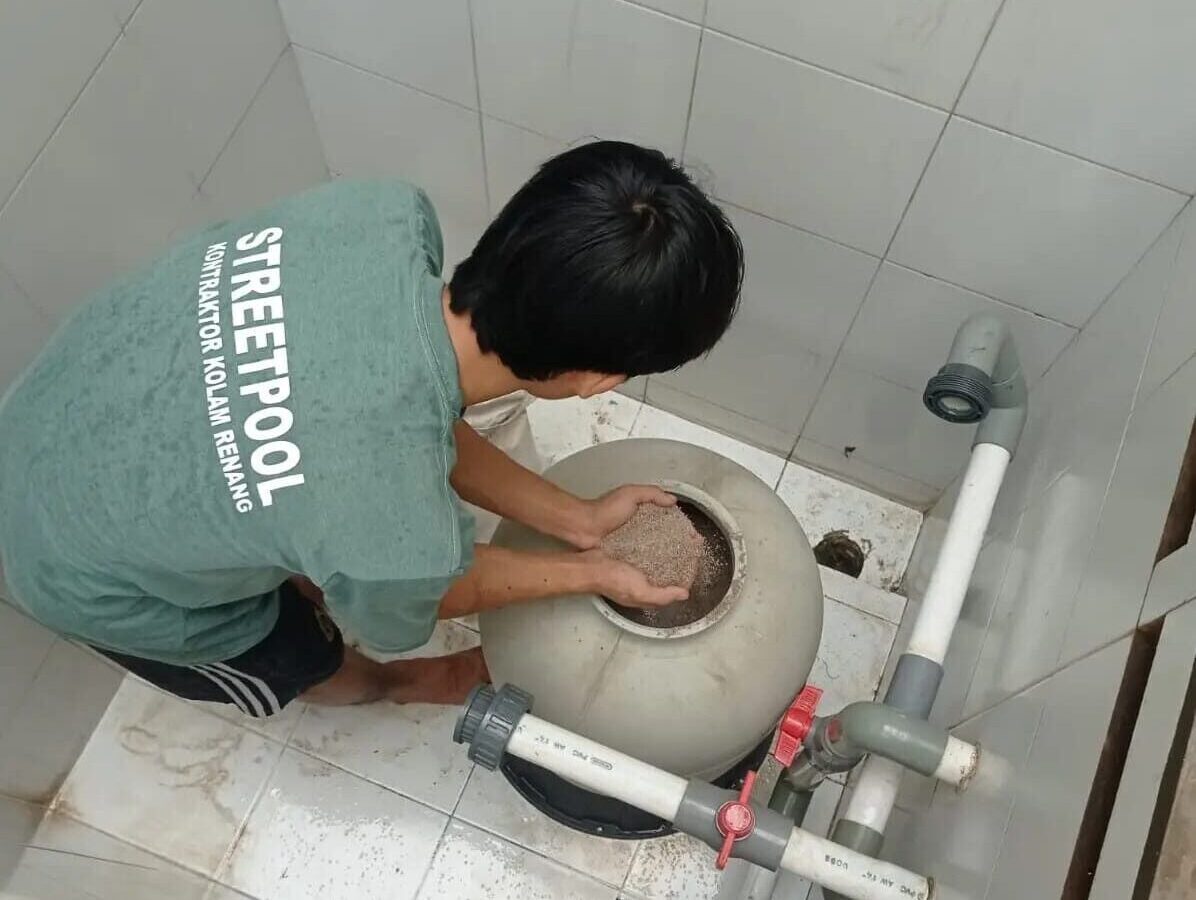 Mitos vs Fakta Kolam Renang