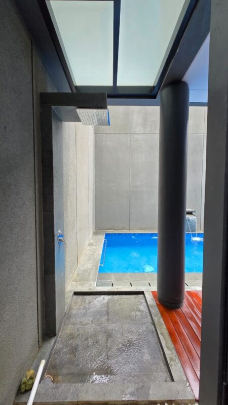 Proyek kolam renang anggapati 36