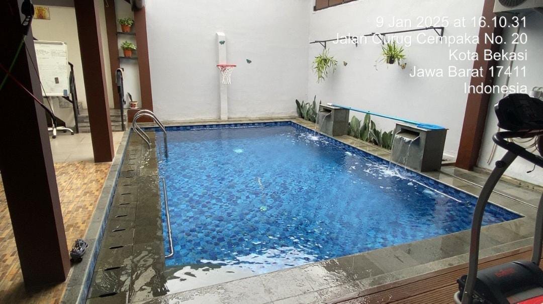 Kontraktor Kolam renang hasil di daerah Jatiwaringin